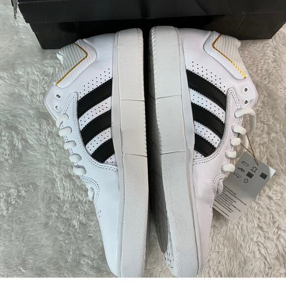Adidas Tyshawn Jones New in Box Mens 8 White Black Skate Shoes main image 4